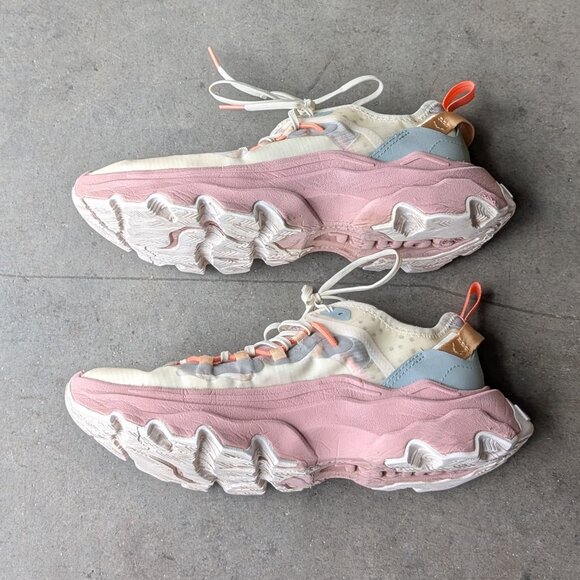 Sorel Women's Kinetic Breakthru Tech Lace Sneakers size 9.5 - Picture 11 of 12